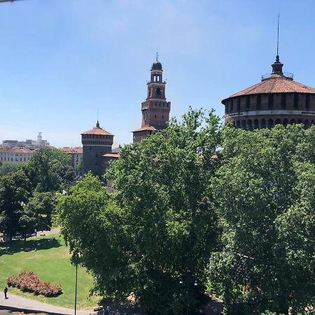 Breathtaking Castle View Youhosty - Quintino Sella ミラノ エクステリア 写真